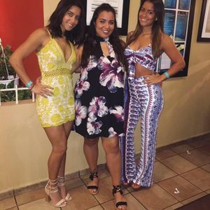 Meet your Posher, Lydia lauren